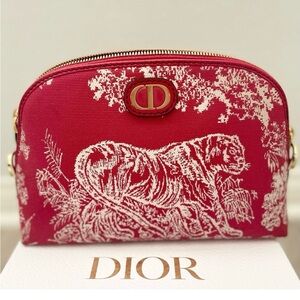 🎈 DIOR  Pouch